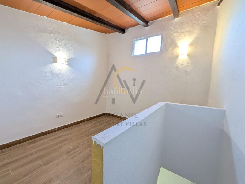 Foto 24eef777-d42e-445a-8b05-6ba4c056a281. Casa amb aparcament a Monòver