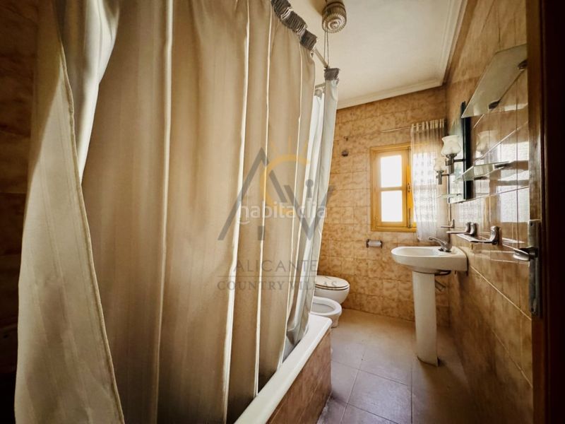 Foto 0f29438f-5571-402f-8983-63b4e5335cd0. Casa a Romana (la)
