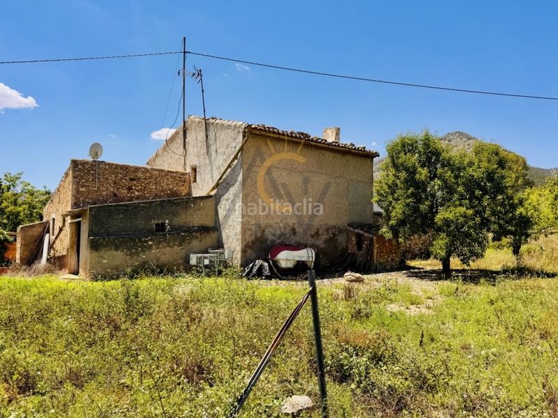 Foto 4d518aca-7e32-4353-ac17-54a63fa87d26. Masia a Monòver