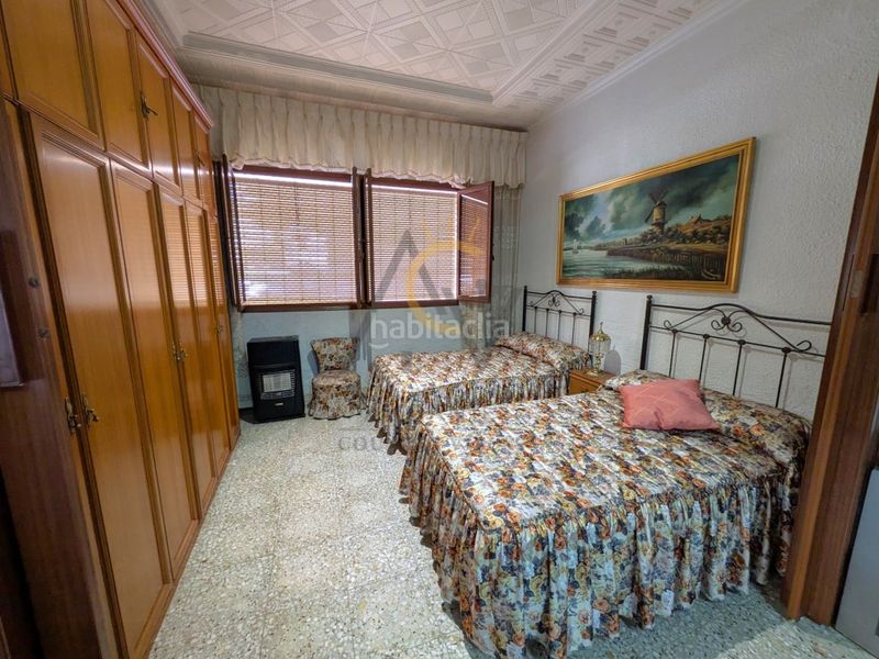 Foto 08b537b7-cc3e-4b58-b2c5-38db426a04f0. Casa amb aparcament a Monòver