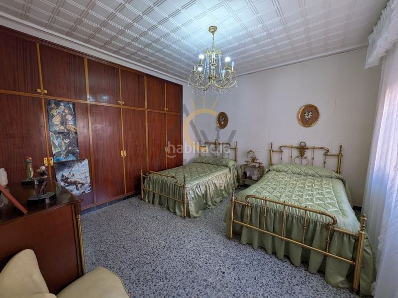 Foto 57e51a68-df92-40a0-a30c-d5081e64ff20. Casa amb aparcament a Monòver