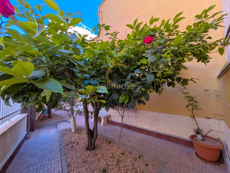 Foto 6562e039-7c1e-4103-b747-4d327e7f2106. Casa amb aparcament a Monòver