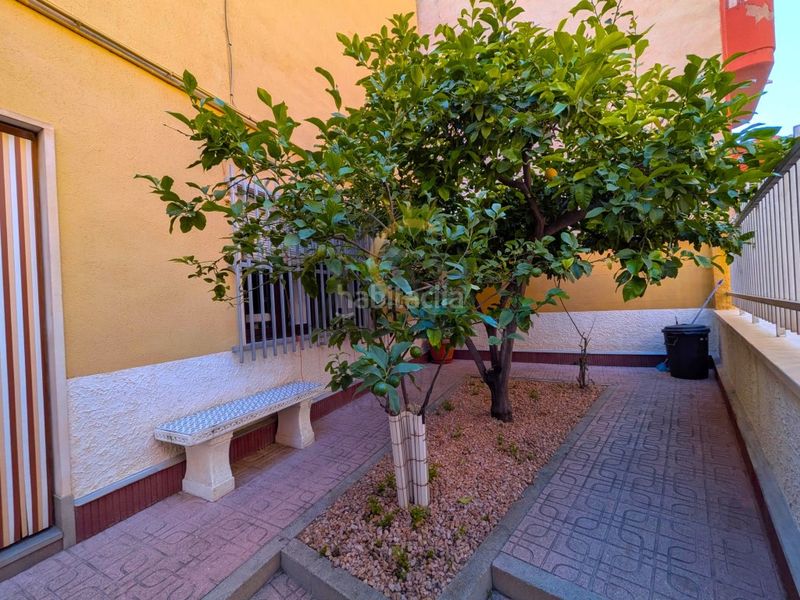 Foto 883271e0-a2ed-4f8d-81f9-ef342e8f23da. Casa amb aparcament a Monòver