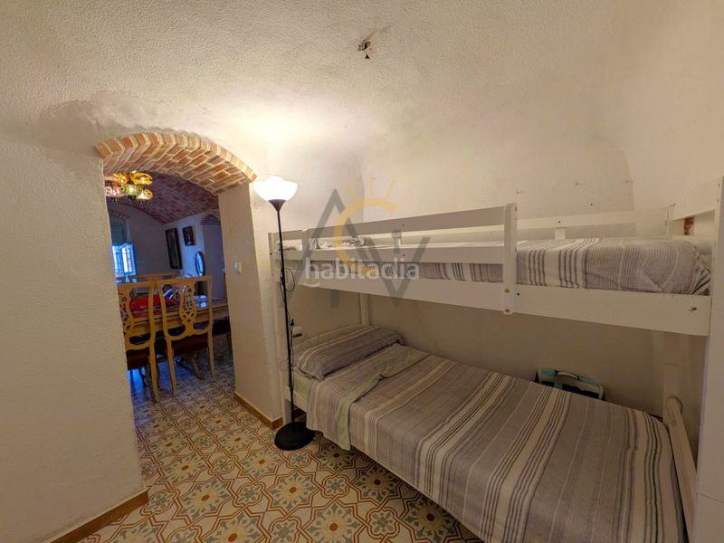 Foto 177644e2-cf57-4796-9654-f892eeb7b82e. Casa amb aparcament a Algueña
