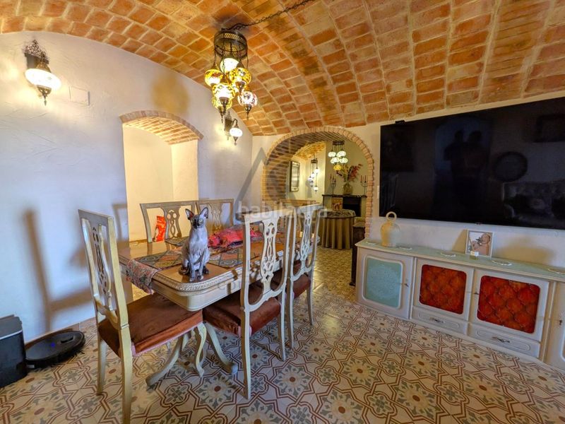 Foto 8b7a0793-36b5-4fd0-8a90-935b92f8d625. Casa amb aparcament a Algueña