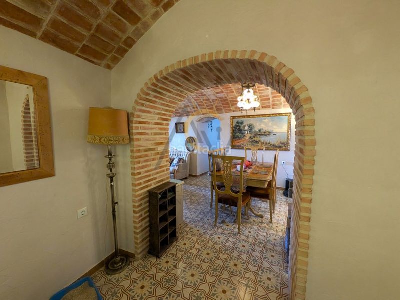 Foto afa1c0c5-6a66-445d-82df-6cdc258b215d. Casa amb aparcament a Algueña