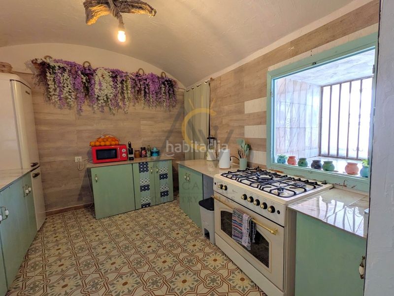 Foto f89c7469-f9ae-4b3a-a441-4f8daceef8d2. Casa amb aparcament a Algueña