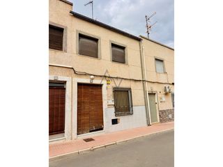 House  Calle petrer. Casa de pueblo