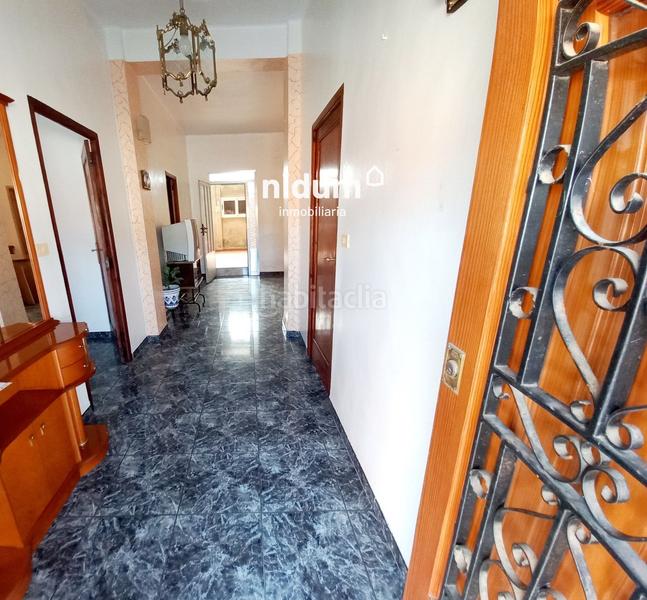 Foto bb251af2-1f66-4f22-a821-4f813be7324b. Haus mit parking in Manuel