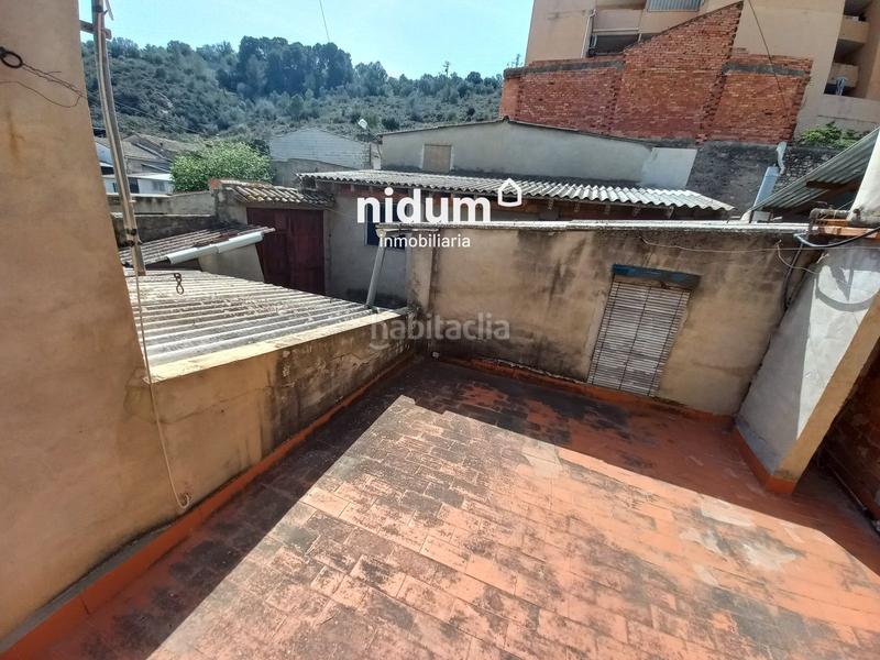 Foto db2f4feb-9bd6-481e-b3ee-1c88653ddc06. Haus mit parking in Manuel