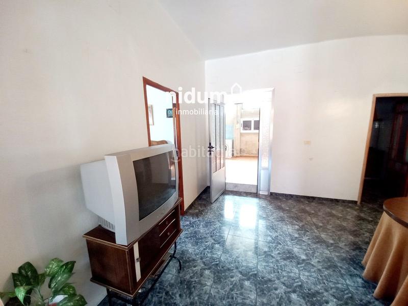 Foto df96ced8-0491-4d2c-bfab-da40f7557451. Haus mit parking in Manuel