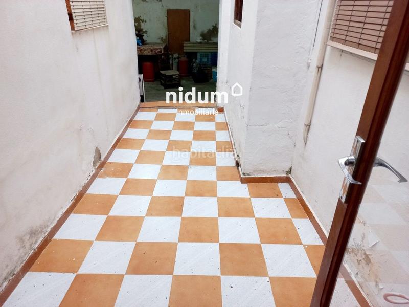 Foto 03dd9f7c-25c1-4c89-8c6c-22b817753636. Casa  chaflan con cochera. en Manuel