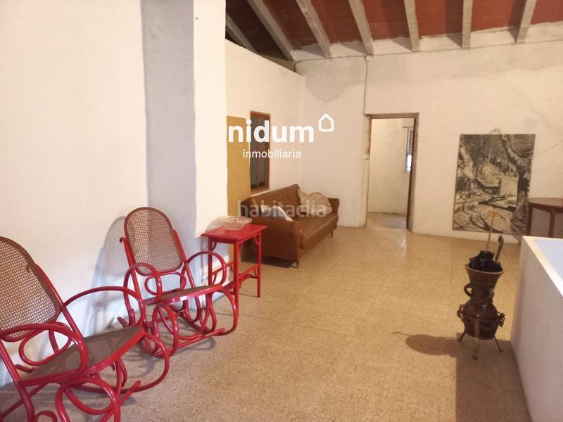 Foto 953a74d1-d402-4020-a709-440b911af3f6. Casa  chaflan con cochera. en Manuel