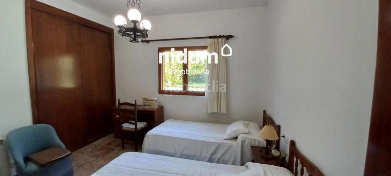 Foto b658592d-9289-4146-8384-736b59e613af. Chalet excelente chalet en venta con piscina, construido en planta baja sobre parcela rustica de 2.500m aprox. en Barxeta