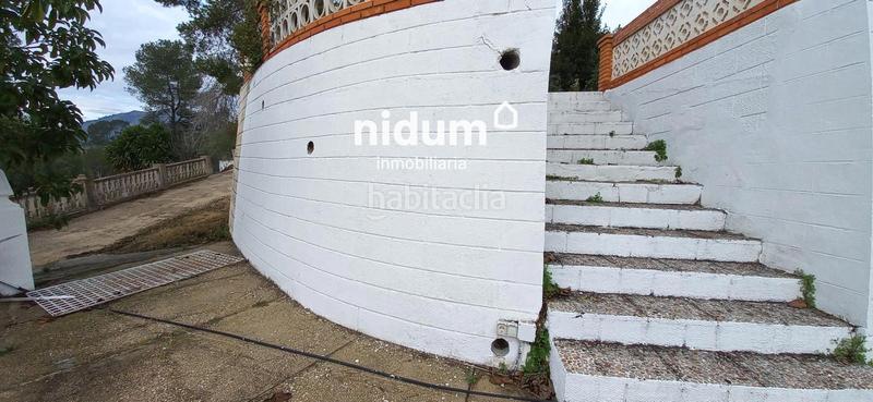 Foto a66db875-08f4-40e3-bad3-b376ba078e81. Chalet excelente chalet en venta con piscina. ubicado en parcela urbana de 7.200m aprox. en Xàtiva