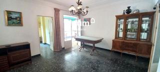 Appartement à Xàtiva. Piso en venta en xàtiva de origen, sin ascensor en zona centro