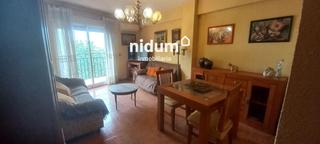 Pis a Xàtiva. Piso en venta en xàtiva, con espacioso balcón y ascensor