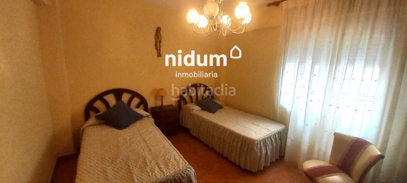 Foto 5ab3bb4c-a050-4327-a619-da34659593fa. Pis a Xàtiva