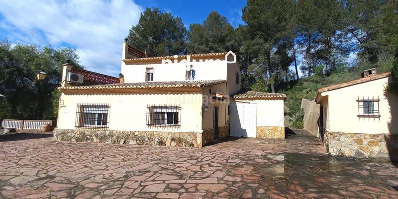 Foto cbff8d32-e193-4882-9585-9e5e4720da71. Xalet amb piscina a Xàtiva