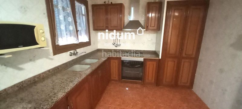 Foto 418975a2-8ec0-4733-b62f-732202c6a78d. Pis a Xàtiva