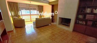 Appartement à Xàtiva. Piso 4º sin ascensor, 5 dormitorios, muy luminoso a 30 seg. a pi