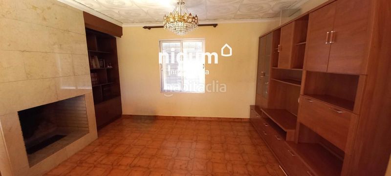 Foto bb379cd4-e92b-44a0-bfb7-4001560f5856. Pis a Xàtiva