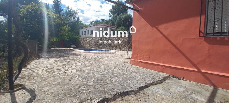Foto 64bc4d8a-7f06-4b04-8081-6bfb0642dbc6. Xalet amb piscina a Xàtiva