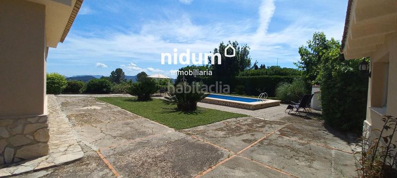 Foto 7a07e839-58a1-4d0c-b5a3-87bcba1e34af. Xalet amb aparcament piscina a Xàtiva