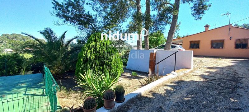Foto 1421f2a7-f53e-4483-adbe-97792ba0bd5e. Xalet amb piscina a Xàtiva