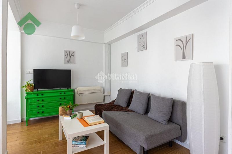 Foto abeb6ded-75eb-4b2f-8909-3854d4e54b4c. Flat in Almuñecar centro Almuñécar