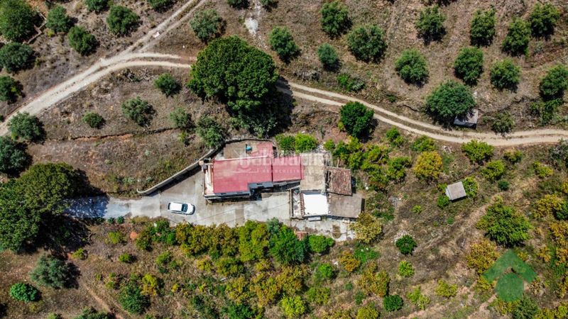 Foto 8be3b2f2-735e-4343-8677-6d6f46047840. Masia amb aparcament a El Rescate - Río Seco Almuñécar