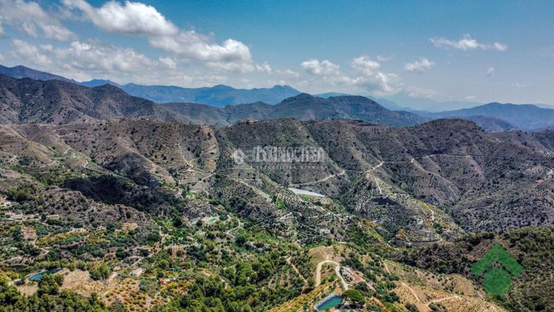 Foto 90077539-1132-4053-83ee-0f86ba04c738. Masia amb aparcament a El Rescate - Río Seco Almuñécar