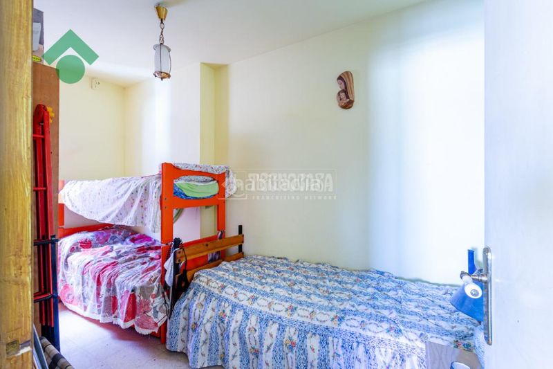 Foto 620bfde8-f052-42cf-9b03-b60d5ccaf817. Pis a Almuñecar centro Almuñécar