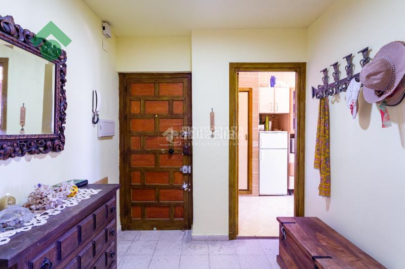 Foto f757bd29-9d7b-4ece-bd11-8b0b9c3839b4. Pis a Almuñecar centro Almuñécar