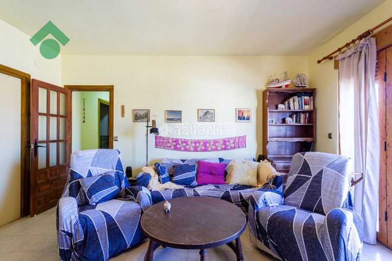 Foto f84fe93c-a605-4b9b-9e1b-442421cff55b. Pis a Almuñecar centro Almuñécar