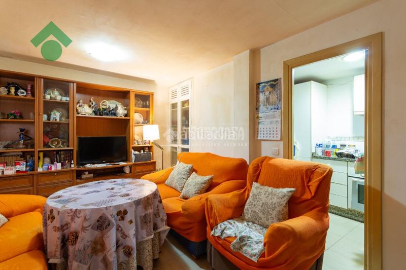 Foto 070aa245-d7db-4c7d-8a0c-1327dd3c64c2. Casa aparellada a Almuñecar centro Almuñécar