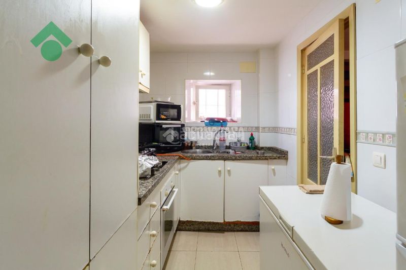 Foto 7317c989-c486-4a10-9eb1-03cbb57072ad. Casa aparellada a Almuñecar centro Almuñécar