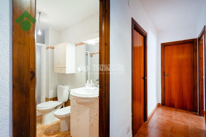 Foto 142597db-1d03-4c61-a155-7023ea228102. Piso  en venta en Velilla - Velilla Taramay Almuñécar