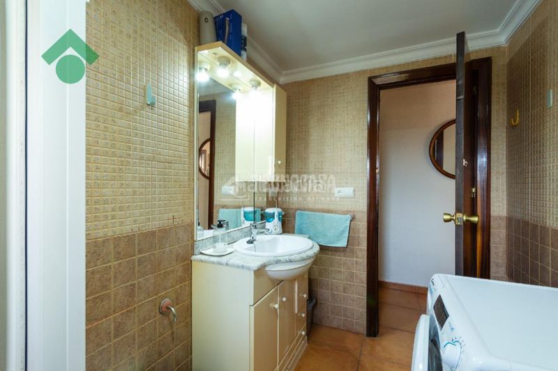 Foto f38e13c6-5ad1-4a88-9985-6cba41e6215b. Piso  en venta en Almuñecar centro Almuñécar