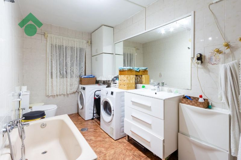 Foto a9ad8d1e-bc84-4d9f-9b27-52e24cb55721. Casa  en venta en Torrecuevas - Lomas del Gato Almuñécar