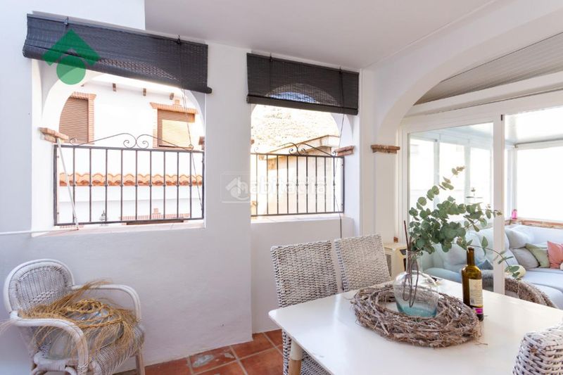 Foto 948d5f44-8fad-4957-8c42-6e99ef42a8a3. Casa aparellada a Jete