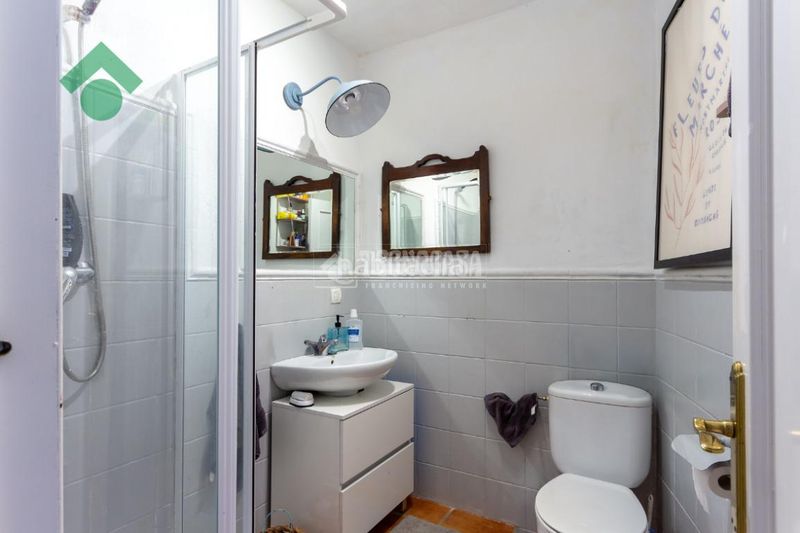 Foto e81e239e-d255-4f03-981d-f7de5d2aebf4. Casa aparellada a Jete