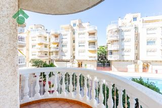 Pis a Almuñecar centro. Piso en venta en almuñécar