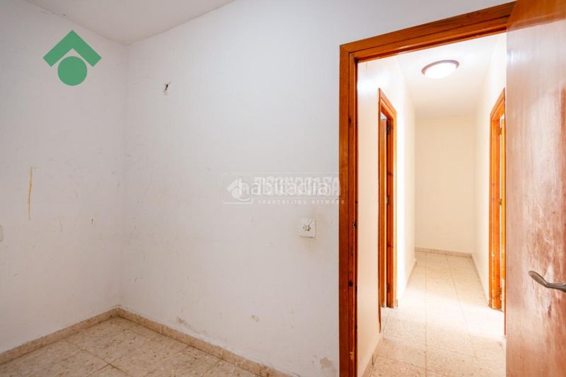 Foto ca08f96d-0173-42c4-a7a8-96f2f060222d. Pis a Almuñecar centro Almuñécar