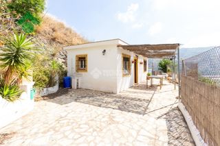 Bauernhof in El Rescate - Río Seco. Casa rural en venta en almuñécar