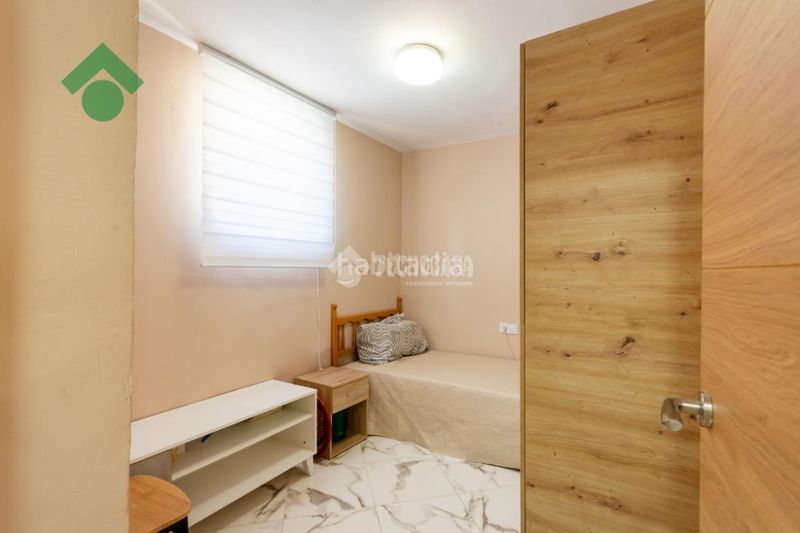 Foto f0e0b5a0-a439-4780-83c3-551194f4a56b. Pis a Almuñecar centro Almuñécar