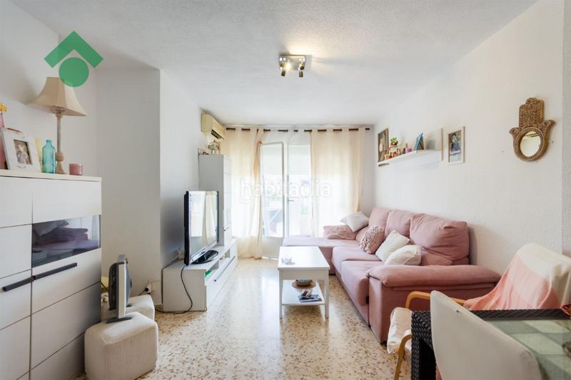 Foto 523d3e9f-0746-42ad-999f-72aaabc241d8. Piso  en venta en Almuñecar centro Almuñécar