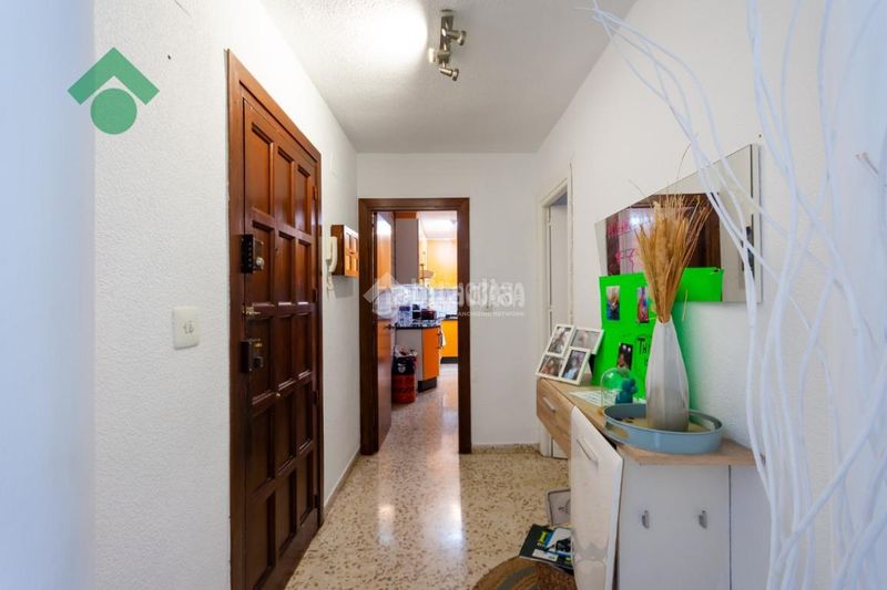 Foto 5f37c101-64a5-4f3b-bb3d-a4251d01c00f. Piso  en venta en Almuñecar centro Almuñécar