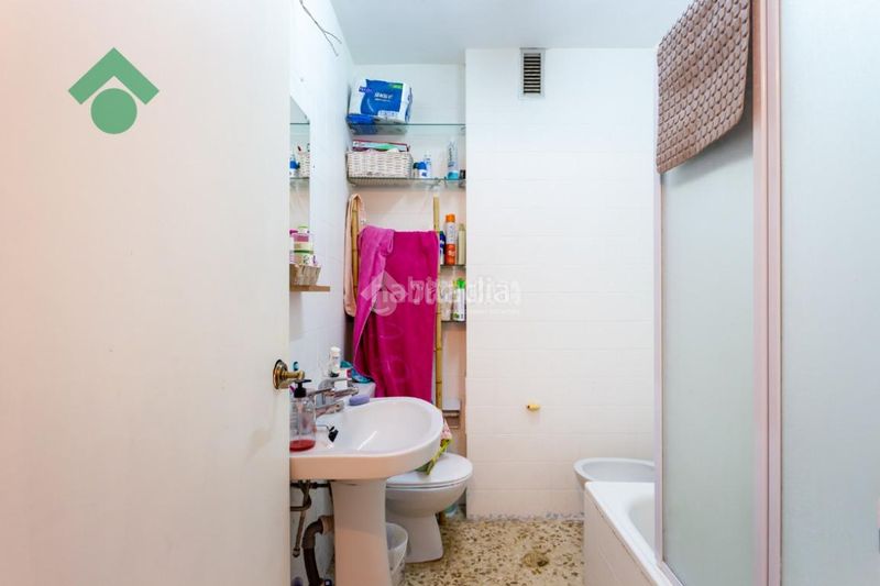 Foto 6edbe1d2-5996-4547-9e1a-b6719fa259a4. Piso  en venta en Almuñecar centro Almuñécar