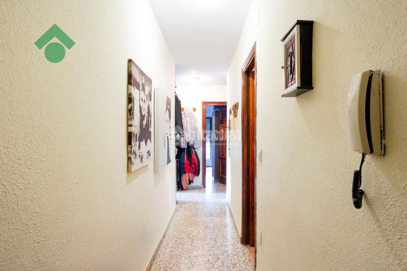 Foto ce8e80d8-0d7e-4ee1-8c78-b33d603e43fa. Pis a Almuñecar centro Almuñécar